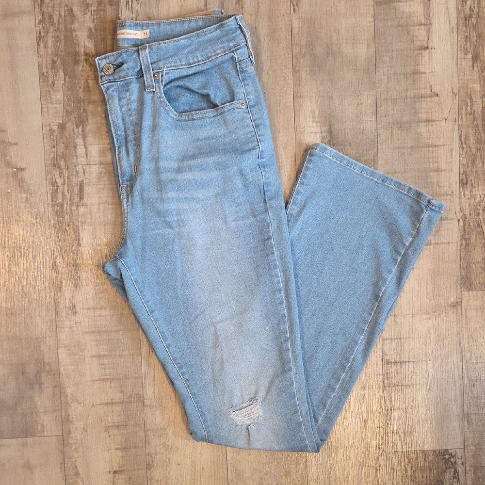 Levis  Women's Jeans Size 31